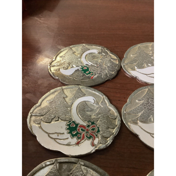 Oneida Silversmiths Wm. A. Rogers Holiday Swan Coaster Set - 1987 - Picture 3 of 6